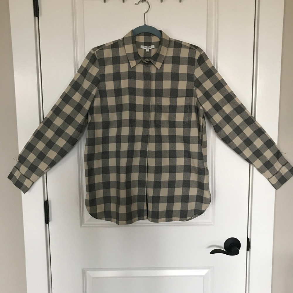 LIKE NEW MADEWELL Buffalo Plaid Flannel Top SZ M - Picture 2 of 6